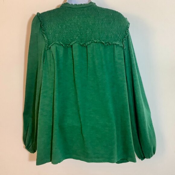 BoHo Style Green Long Sleeve V Neck XL Top Crown & Ivy Gathers / Ruffles - Picture 5 of 8